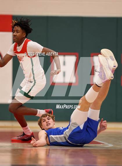 Thumbnail 3 in Fruita Monument vs. Smoky Hill (CHSAA 6A Sweet 16) photogallery.