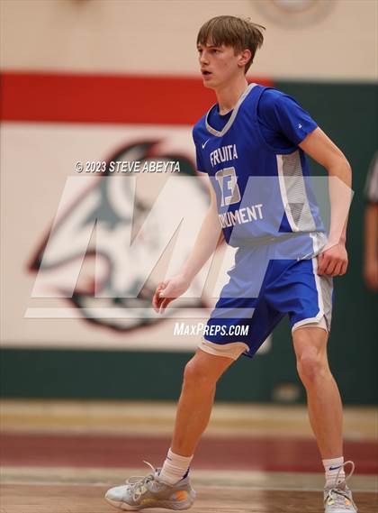 Thumbnail 3 in Fruita Monument vs. Smoky Hill (CHSAA 6A Sweet 16) photogallery.
