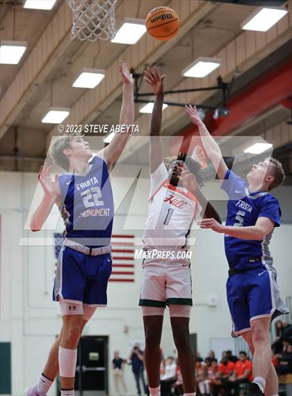 Thumbnail 3 in Fruita Monument vs. Smoky Hill (CHSAA 6A Sweet 16) photogallery.