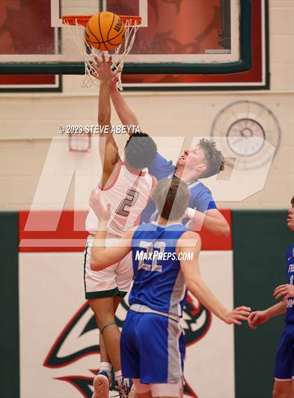 Thumbnail 3 in Fruita Monument vs. Smoky Hill (CHSAA 6A Sweet 16) photogallery.