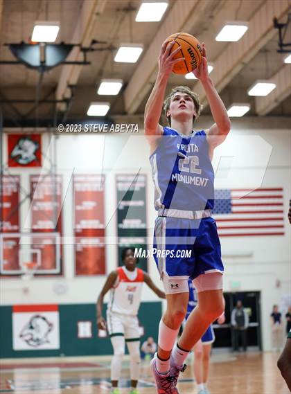Thumbnail 2 in Fruita Monument vs. Smoky Hill (CHSAA 6A Sweet 16) photogallery.