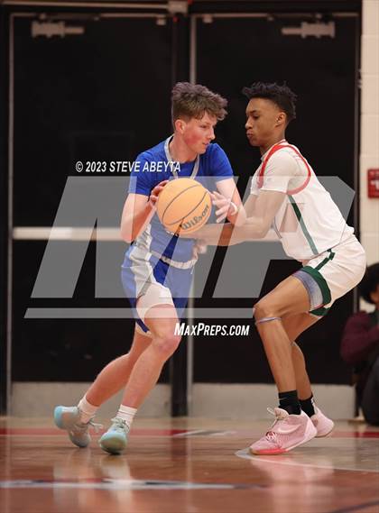 Thumbnail 2 in Fruita Monument vs. Smoky Hill (CHSAA 6A Sweet 16) photogallery.