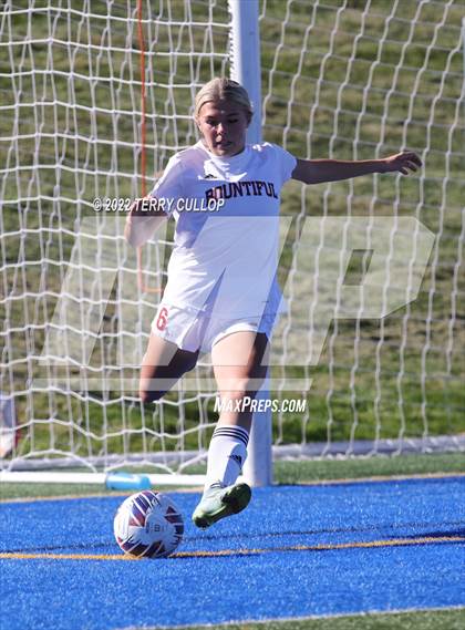 Thumbnail 2 in Cedar Valley vs. Bountiful (UHSAA 5A Semifinal) photogallery.