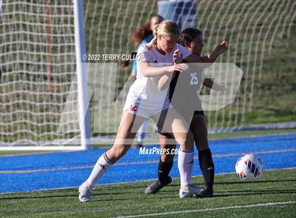 Thumbnail 3 in Cedar Valley vs. Bountiful (UHSAA 5A Semifinal) photogallery.