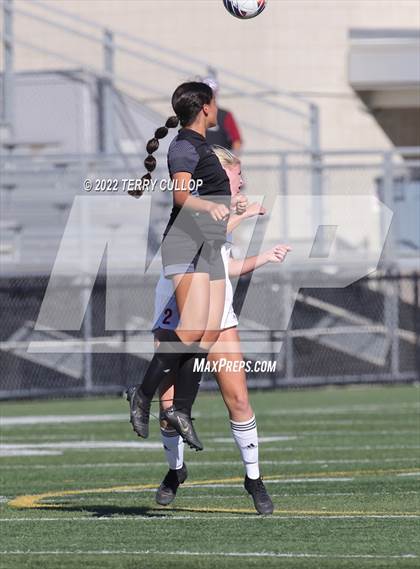 Thumbnail 3 in Cedar Valley vs. Bountiful (UHSAA 5A Semifinal) photogallery.