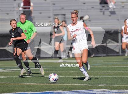 Thumbnail 1 in Cedar Valley vs. Bountiful (UHSAA 5A Semifinal) photogallery.
