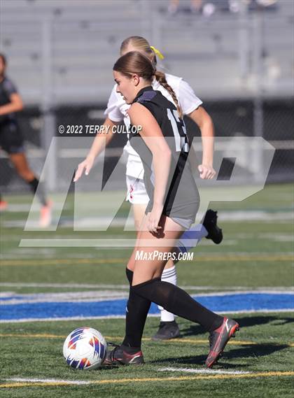 Thumbnail 3 in Cedar Valley vs. Bountiful (UHSAA 5A Semifinal) photogallery.