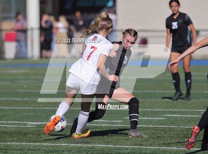 Thumbnail 1 in Cedar Valley vs. Bountiful (UHSAA 5A Semifinal) photogallery.