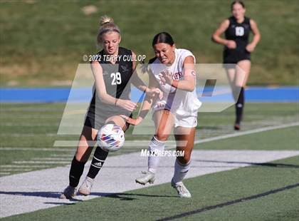 Thumbnail 1 in Cedar Valley vs. Bountiful (UHSAA 5A Semifinal) photogallery.