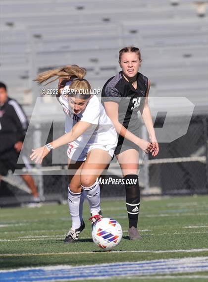 Thumbnail 3 in Cedar Valley vs. Bountiful (UHSAA 5A Semifinal) photogallery.
