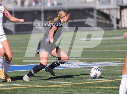 Thumbnail 3 in Cedar Valley vs. Bountiful (UHSAA 5A Semifinal) photogallery.