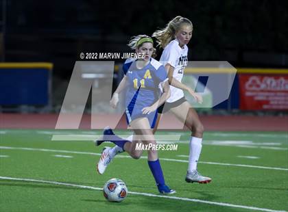 Thumbnail 1 in Newbury Park @ Agoura photogallery.