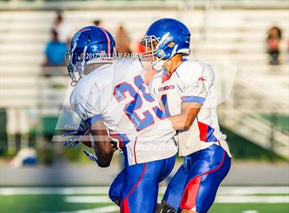 Thumbnail 3 in Riverwood vs. Roswell photogallery.