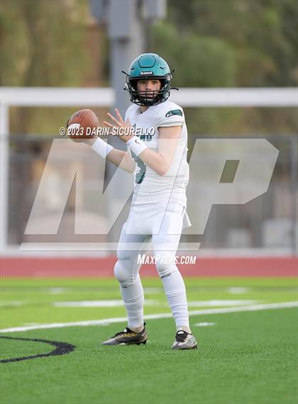 Thumbnail 1 in Skyline vs Highland photogallery.