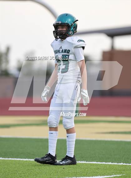 Thumbnail 2 in Skyline vs Highland photogallery.