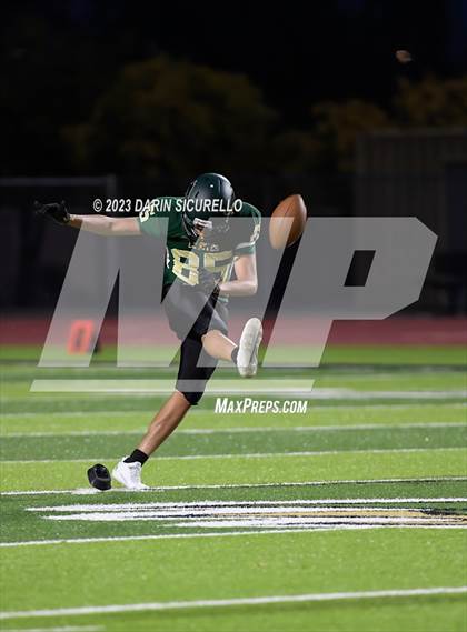 Thumbnail 3 in Skyline vs Highland photogallery.