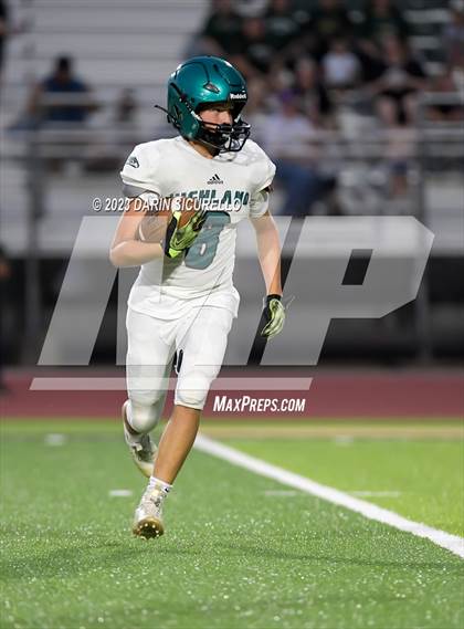 Thumbnail 1 in Skyline vs Highland photogallery.