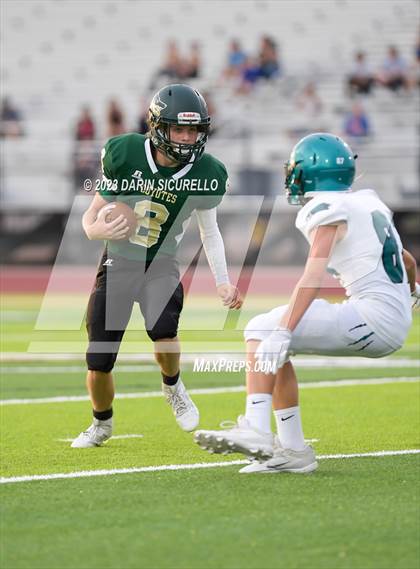 Thumbnail 2 in Skyline vs Highland photogallery.