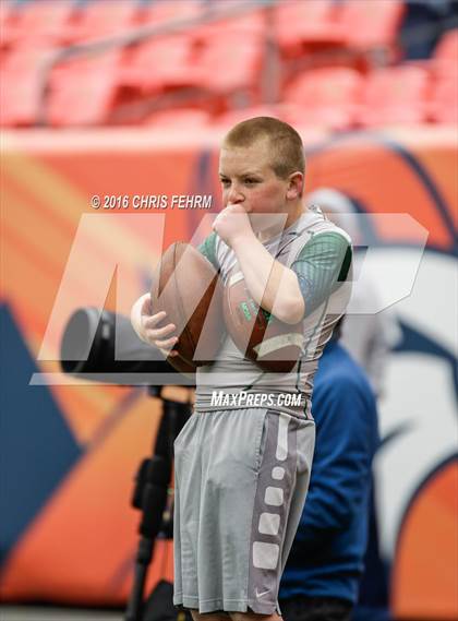 Thumbnail 2 in Broomfield vs. Pine Creek (CHSAA 4A Final) photogallery.