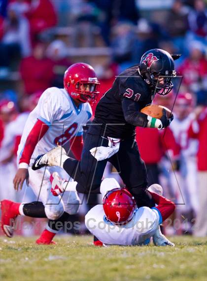 Thumbnail 3 in Northridge vs. Granger photogallery.