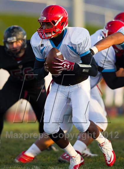 Thumbnail 3 in Northridge vs. Granger photogallery.