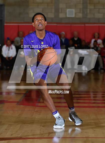 Thumbnail 1 in St. Augustine @ Mater Dei (Nike Extravaganza) photogallery.