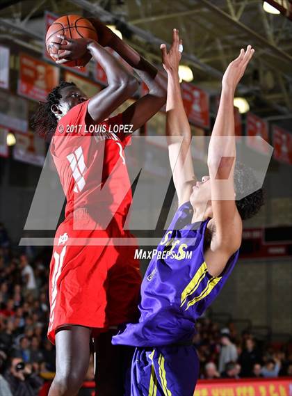 Thumbnail 3 in St. Augustine @ Mater Dei (Nike Extravaganza) photogallery.