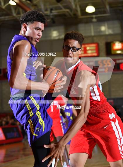 Thumbnail 3 in St. Augustine @ Mater Dei (Nike Extravaganza) photogallery.