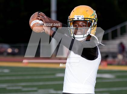 Thumbnail 2 in Carver-Atl @ Lithia Springs photogallery.