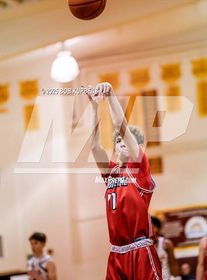 Thumbnail 3 in Burlingame @ Menlo-Atherton photogallery.