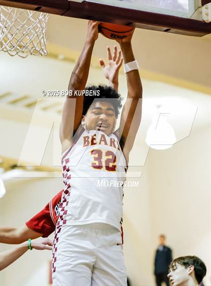 Thumbnail 3 in Burlingame @ Menlo-Atherton photogallery.