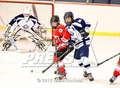 Thumbnail 1 in St. Louis University vs. Chaminade photogallery.