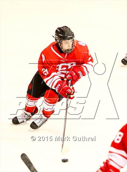 Thumbnail 3 in St. Louis University vs. Chaminade photogallery.