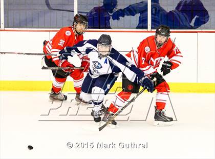 Thumbnail 1 in St. Louis University vs. Chaminade photogallery.