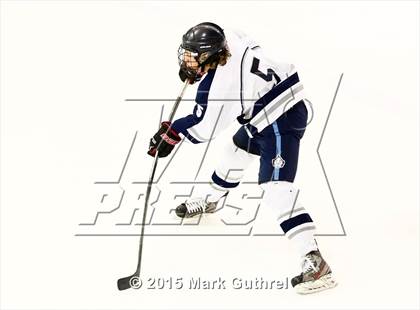Thumbnail 1 in St. Louis University vs. Chaminade photogallery.