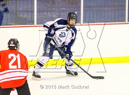 Thumbnail 1 in St. Louis University vs. Chaminade photogallery.