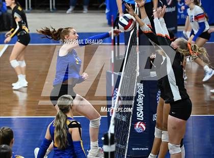 Thumbnail 1 in Simla vs. Wiggins (CHSAA 2A 1st Round) photogallery.