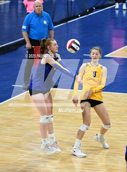 Thumbnail 3 in Simla vs. Wiggins (CHSAA 2A 1st Round) photogallery.