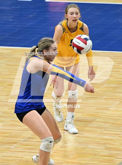 Thumbnail 2 in Simla vs. Wiggins (CHSAA 2A 1st Round) photogallery.