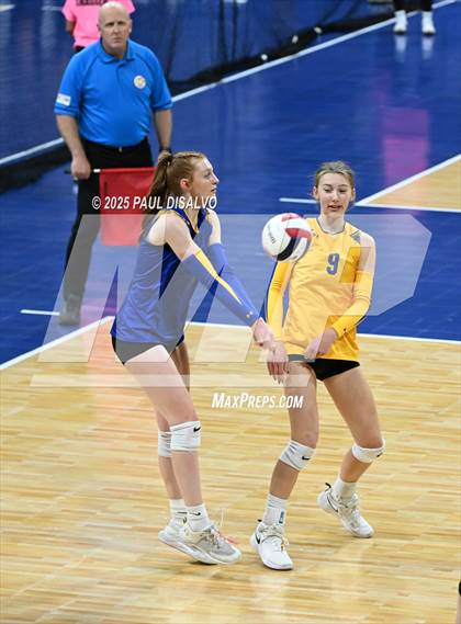 Thumbnail 2 in Simla vs. Wiggins (CHSAA 2A 1st Round) photogallery.