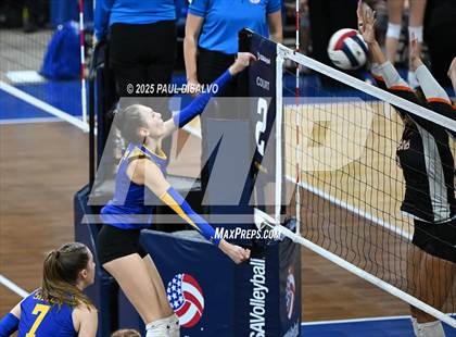 Thumbnail 2 in Simla vs. Wiggins (CHSAA 2A 1st Round) photogallery.