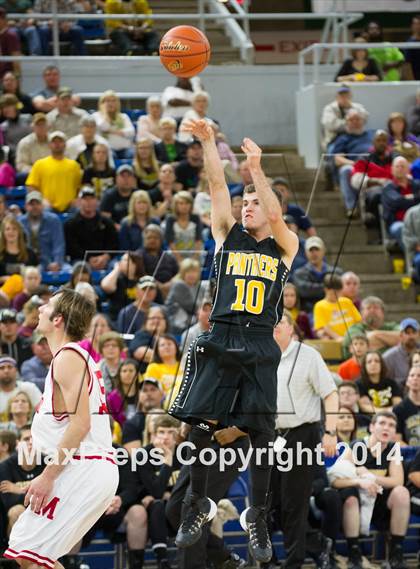 Thumbnail 3 in Fairview vs. Midland (LHSAA Class B Final)  photogallery.