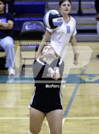 Thumbnail 3 in Yuma vs Cactus photogallery.