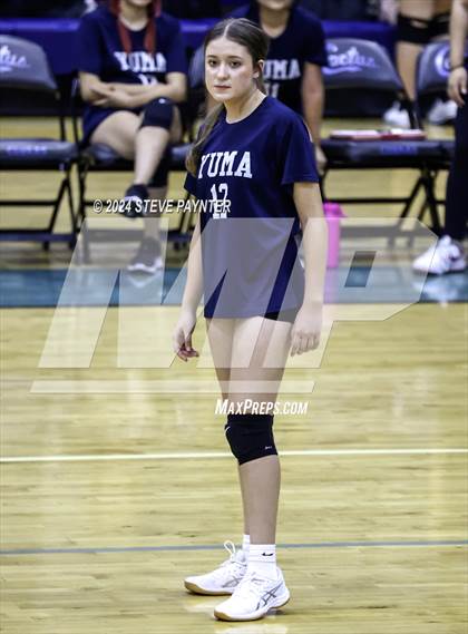 Thumbnail 1 in Yuma vs Cactus photogallery.
