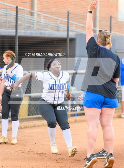 Thumbnail 2 in Midway vs Southwestern Randolph (NCHSAA 2A Final Game 1) photogallery.
