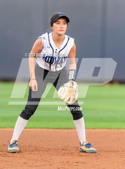 Thumbnail 2 in Midway vs Southwestern Randolph (NCHSAA 2A Final Game 1) photogallery.