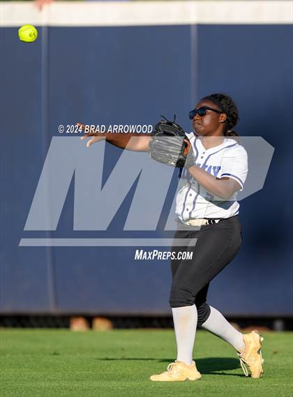 Thumbnail 3 in Midway vs Southwestern Randolph (NCHSAA 2A Final Game 1) photogallery.