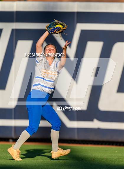 Thumbnail 2 in Midway vs Southwestern Randolph (NCHSAA 2A Final Game 1) photogallery.