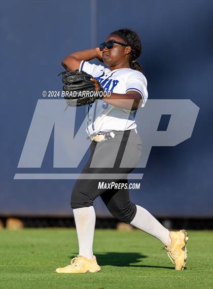 Thumbnail 2 in Midway vs Southwestern Randolph (NCHSAA 2A Final Game 1) photogallery.