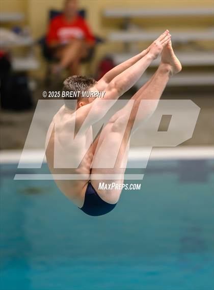 Thumbnail 1 in CHSAA 5A Dive Finals photogallery.